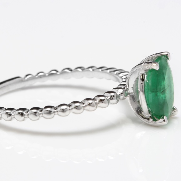 1.20Cts Natural Emerald 14k Solid White Gold Ring